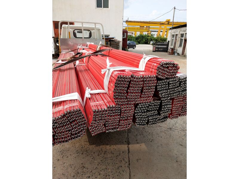 圣峰滑線(xiàn)發(fā)貨-新式4.5米新式單級(jí)線(xiàn)裝車(chē)發(fā)貨